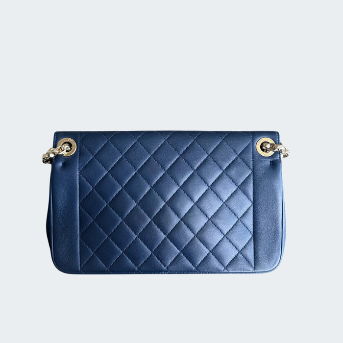 Chanel Chic Me medium quilted lambskin GHW- Navy blue