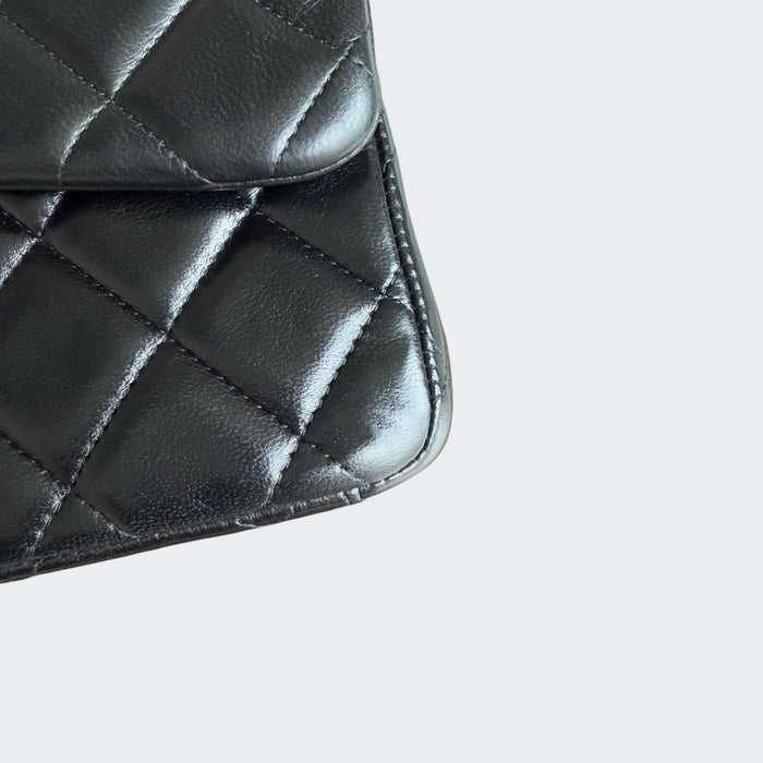 Chanel Classic maxi single flap  lambskin SHW- Black