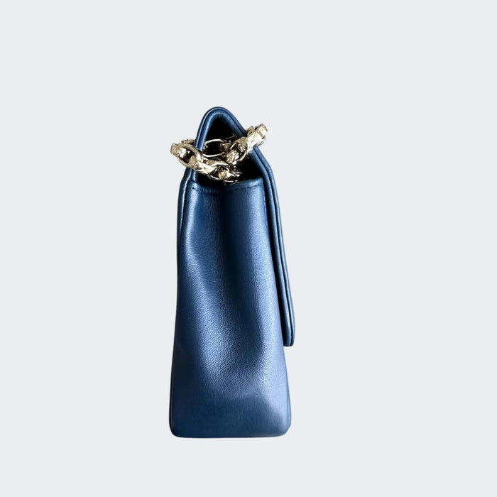 Chanel Chic Me medium quilted lambskin GHW- Navy blue