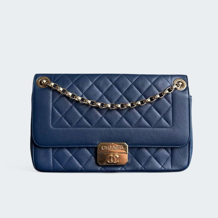 Chanel Chic Me medium quilted lambskin GHW- Navy blue