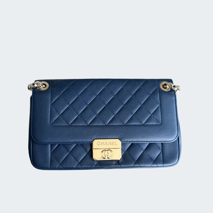 Chanel Chic Me medium quilted lambskin GHW- Navy blue