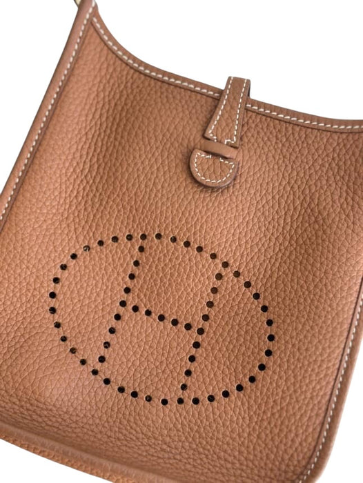 Hermès Evelyne TPM Gold Clemence Gold Hardware – Stamp Z 2021