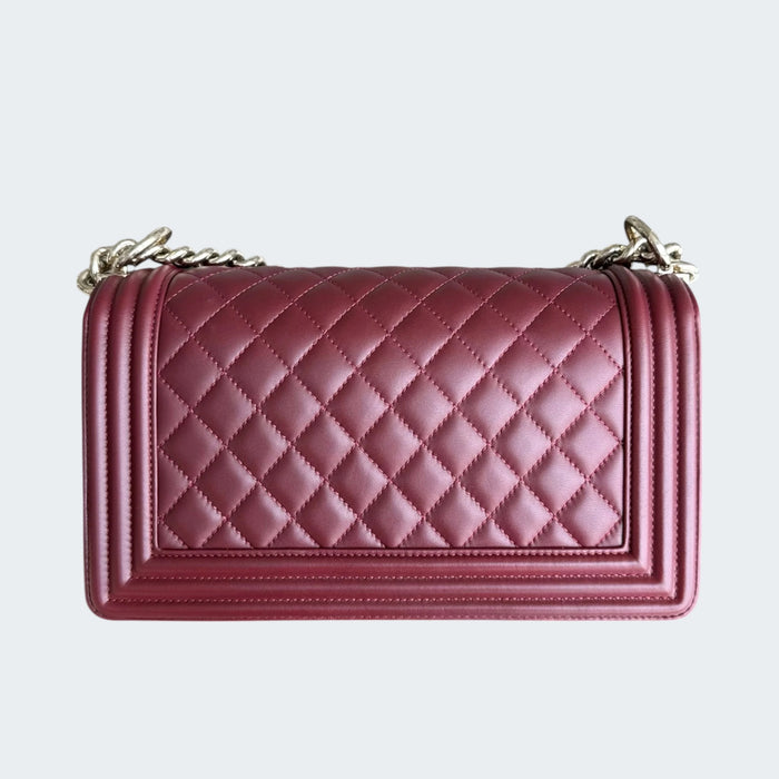 Chanel Boy medium quilted lambskin GHW-  Burgundy