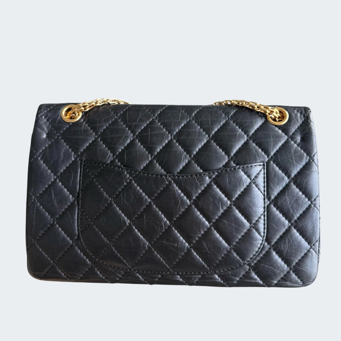Chanel 2.55 reissue 226 quilted aged calfskin GHW - Black
