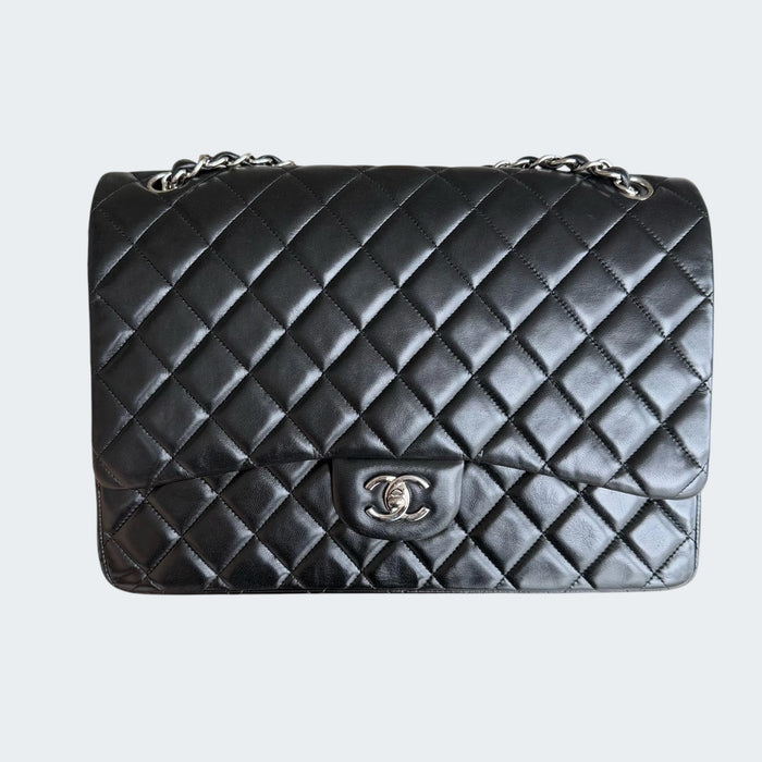 Chanel Classic maxi single flap  lambskin SHW- Black