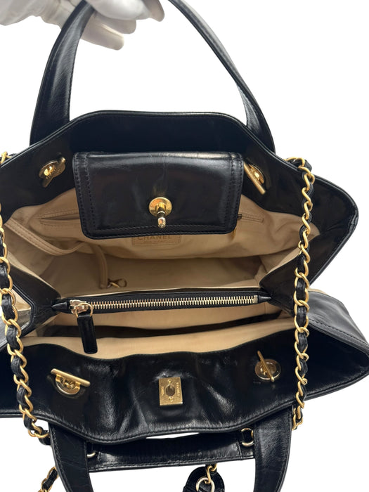 Chanel In The Mix Shopping Tote Beige & Black Quilted Leather Bag