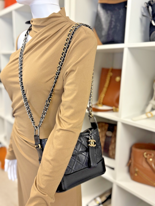 Chanel Gabrielle small hobo bag aged calfskin- Black