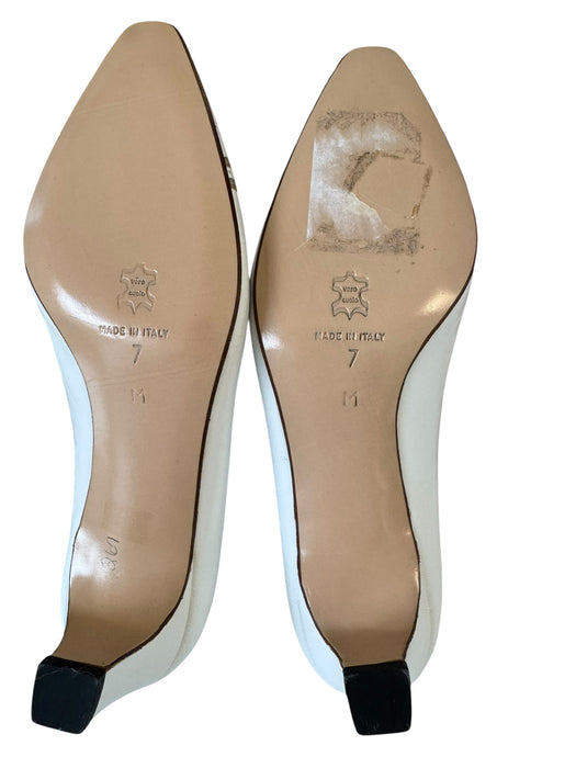 Bally leather classic heels with gold trim- White EU 38