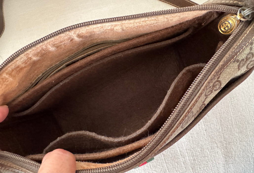Gucci GG sherry line crossbody bag- brown
