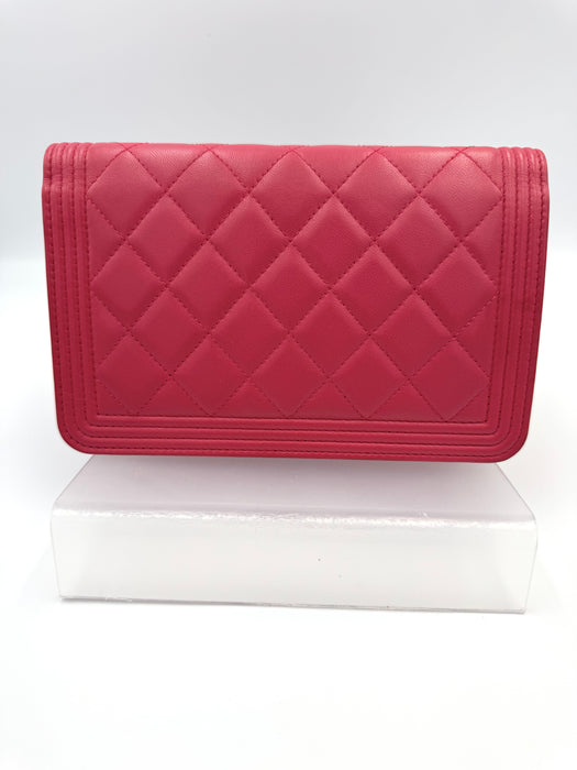 CHANEL Boy Wallet on Chain Pink Quilted Lambskin