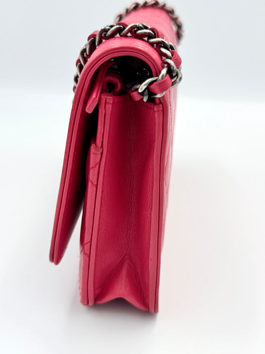 CHANEL Boy Wallet on Chain Pink Quilted Lambskin
