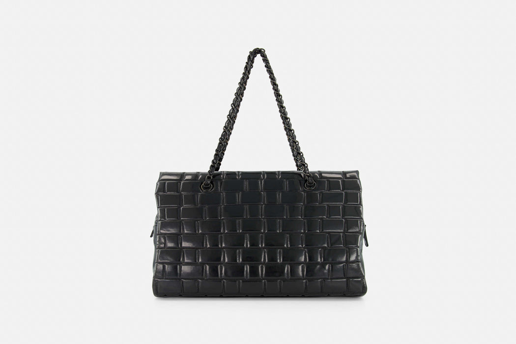 Chanel Coco CC Chocolate Bar Chain Patent Leather Tote - Black