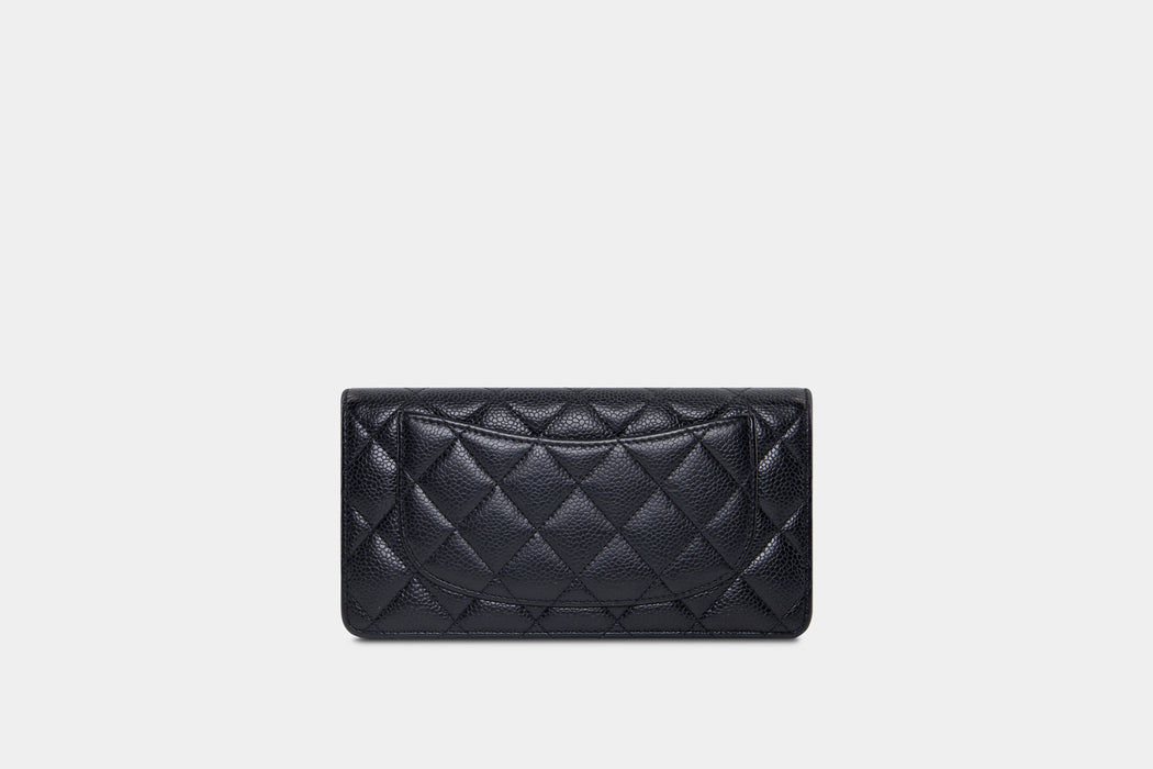 Chanel CC Caviar Leaather Bifold Wallet in Gold Hardware - Black