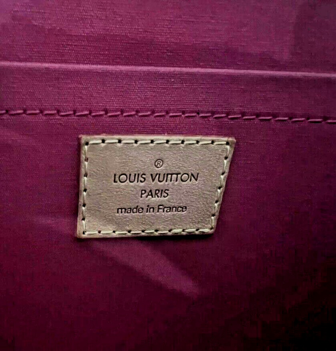 Louis Vuitton Vernis Rosewood Avenue Pomme D'Amour Shoulder Bag