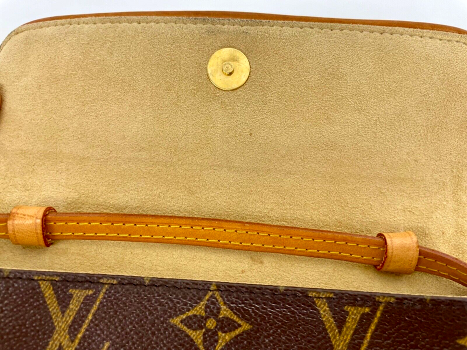 Louis Vuitton Monogram Pochette Twin PM