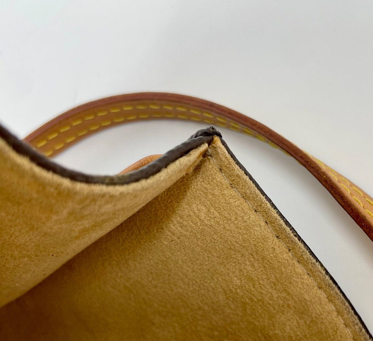 Louis Vuitton Monogram Pochette Twin PM