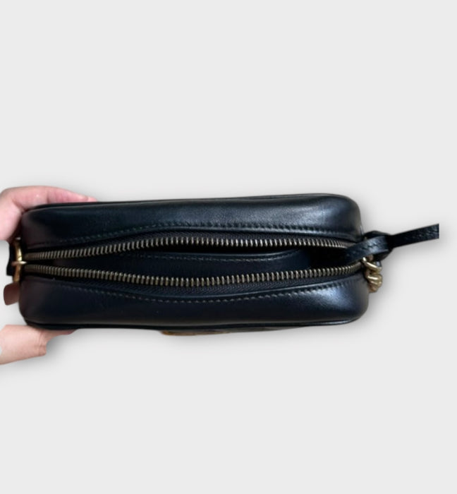Gucci Marmont crossbody bag small- Black
