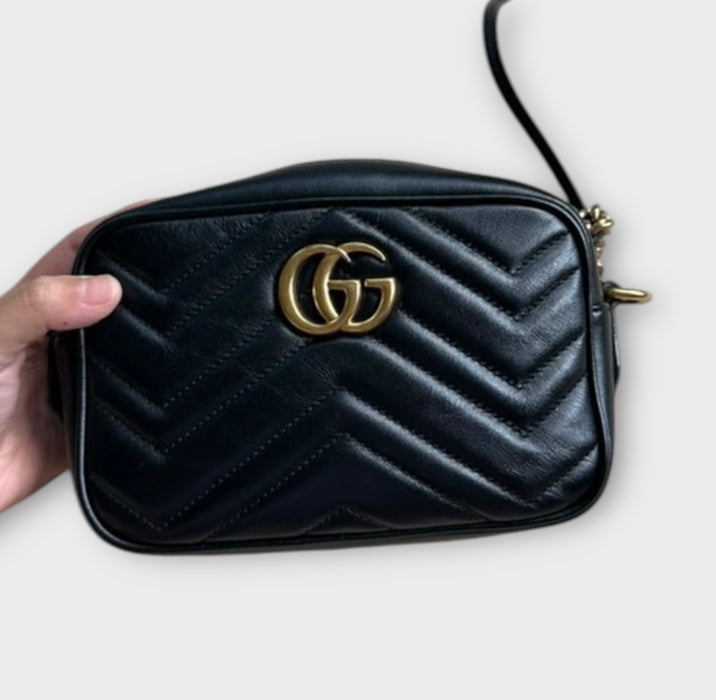 Gucci Marmont crossbody bag small- Black