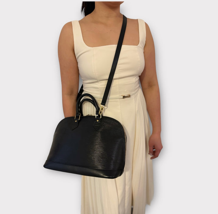 Louis Vuitton Leather Epi Alma - Noir