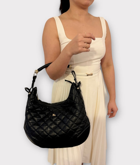 Burberry Quilted Calfskin Leather Hoxton Hobo - Black