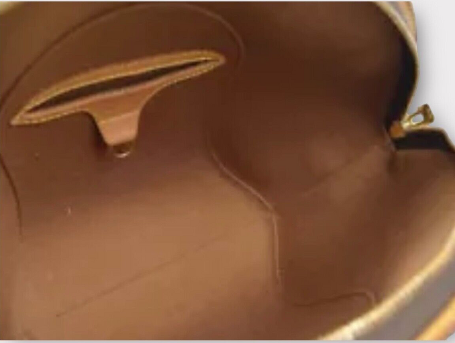 Louis Vuitton Monogram Ellipse PM