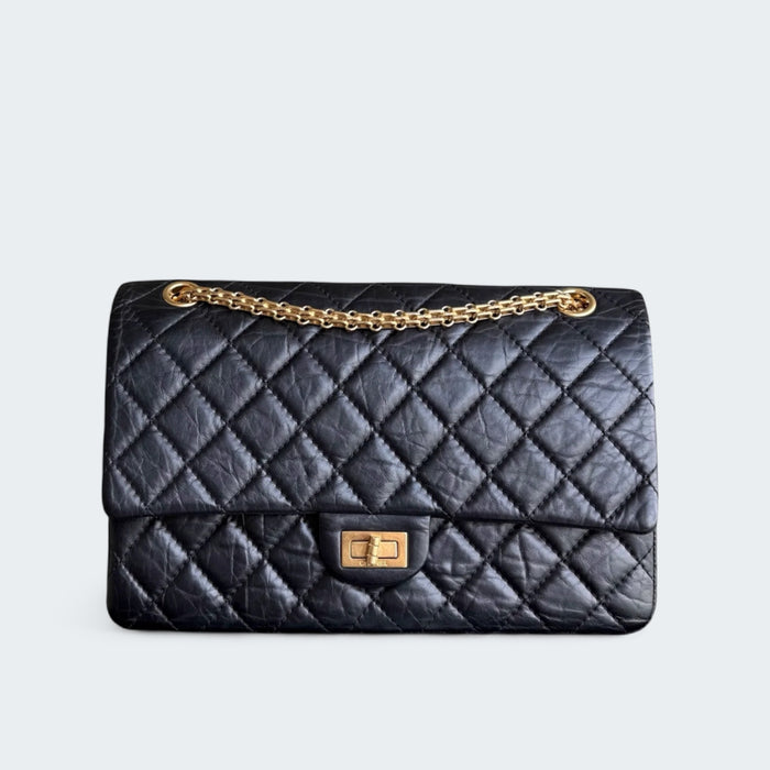 Chanel 2.55 reissue 226 quilted aged calfskin GHW - Black