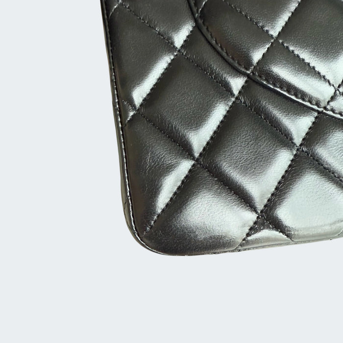 Chanel Classic maxi single flap  lambskin SHW- Black