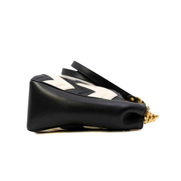 Gucci medium matellase GG Marmont black /white calfskin shoulder bag