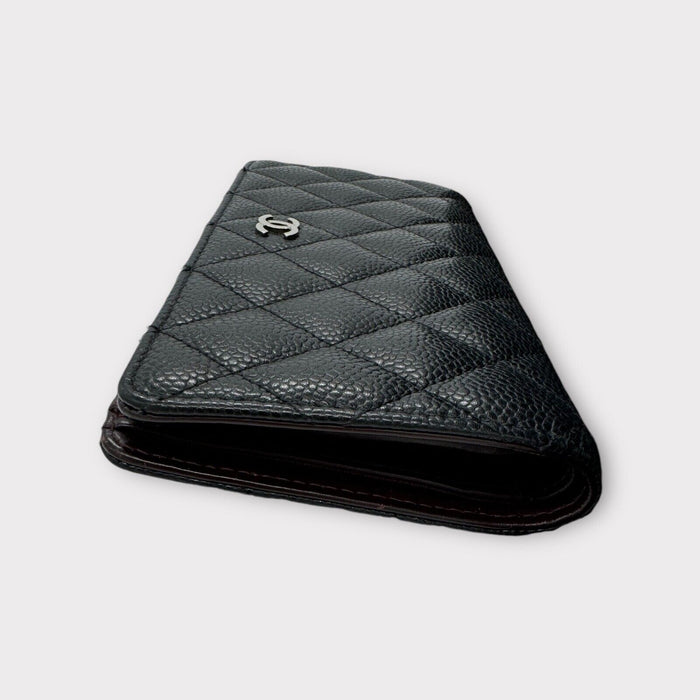 Chanel CC Caviar Leather Bifold Wallet in Silver Hardware