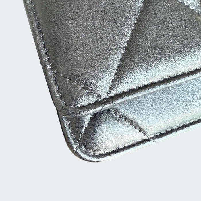 Chanel C19 Wallet on Chain quilted lambskin microchip- Black