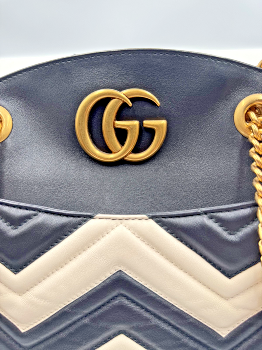 Gucci medium matellase GG Marmont black /white calfskin shoulder bag