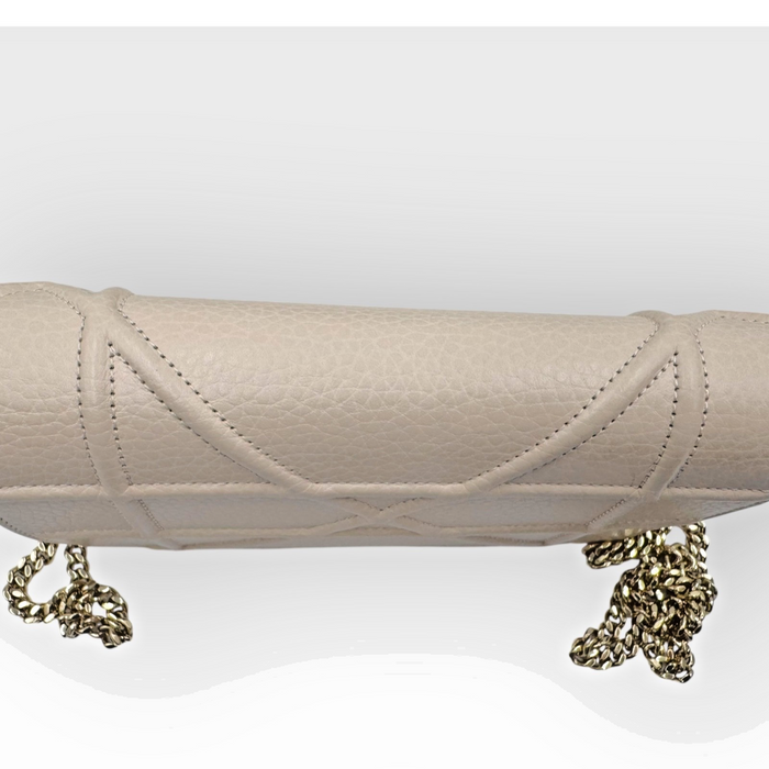 Christian Dior Diorama Wallet on Chain in pale pink