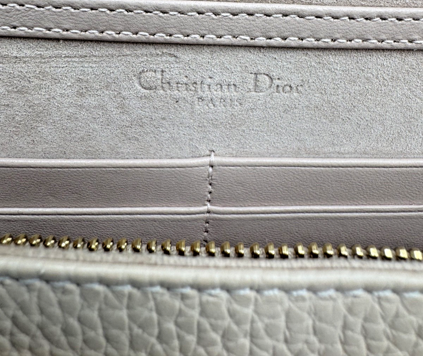 Christian Dior Diorama Wallet on Chain in pale pink
