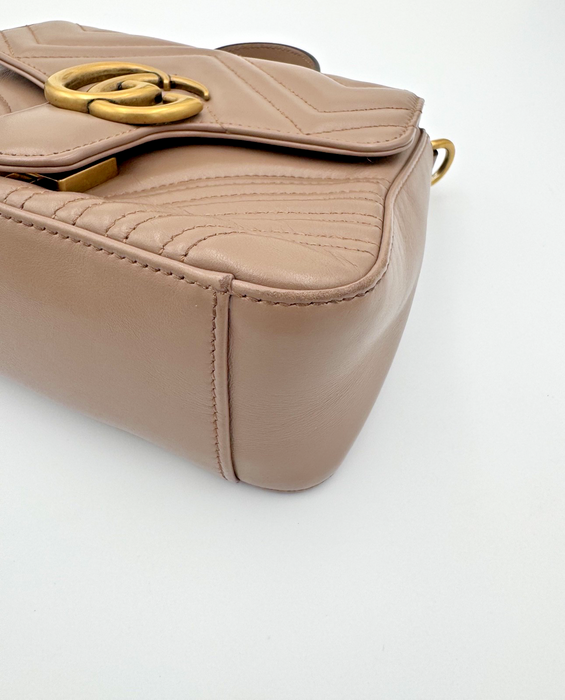 Gucci GG Marmont Mini Top Handle Bag Dusty pink