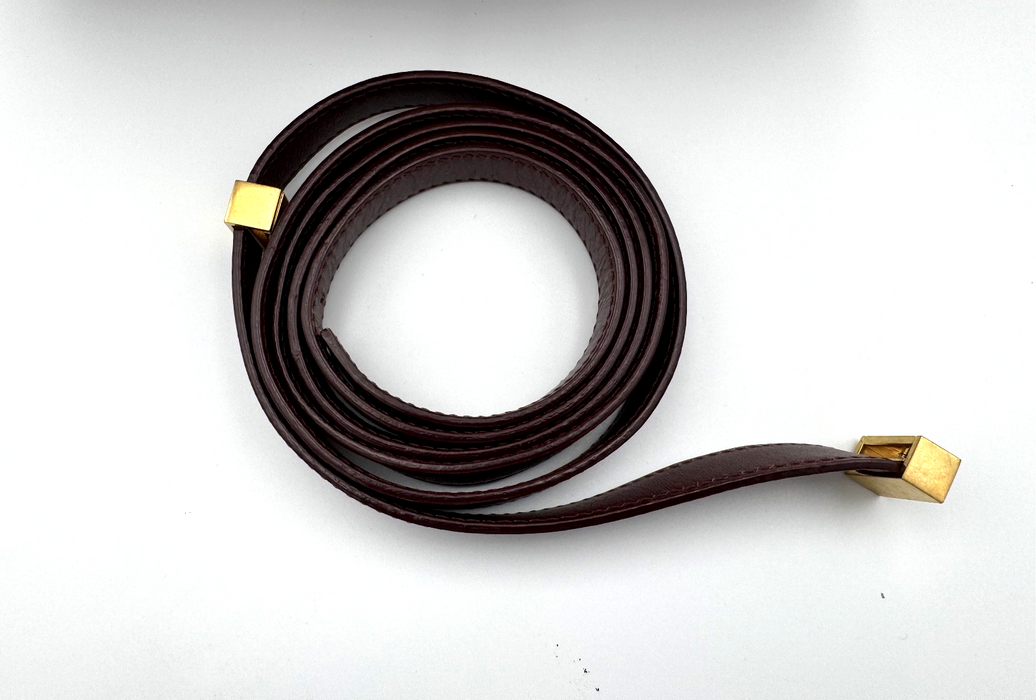 CÉLINE Medium Classic Box leather burgundy Crossbody Bag