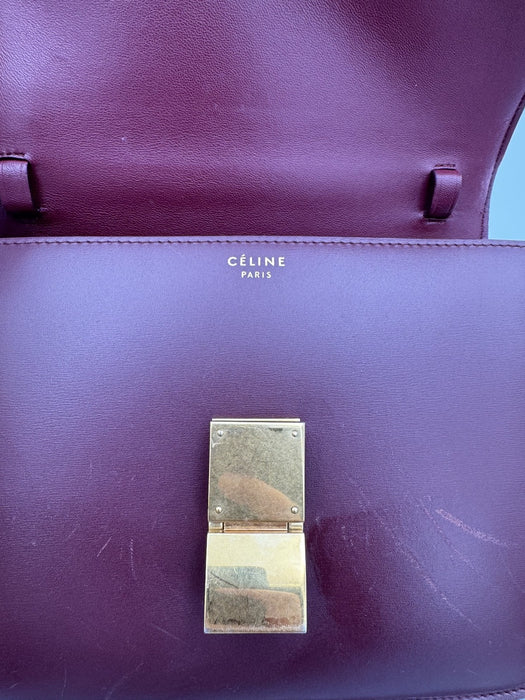 CÉLINE Medium Classic Box leather burgundy Crossbody Bag