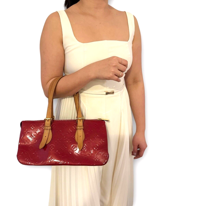 Louis Vuitton Vernis Rosewood Avenue Pomme D'Amour Shoulder Bag
